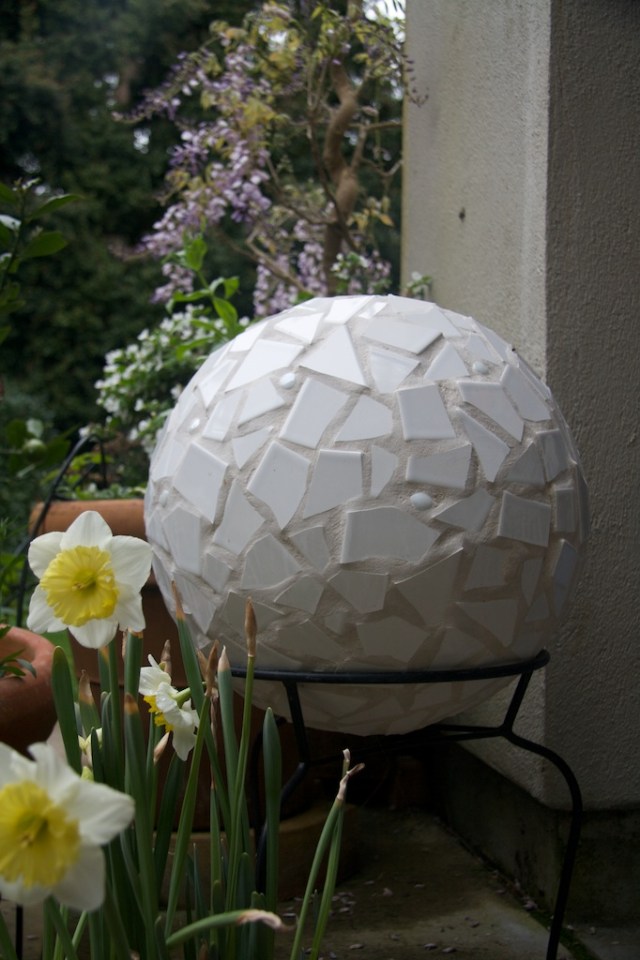 Mosaic tile ball