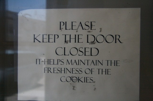 Anthony's Cookies Sign