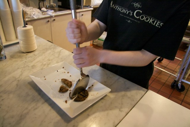 Anthony's Cookies Cookies and Cream Samples