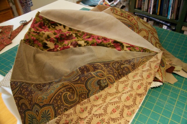 Honey Bun Pouf Wedge